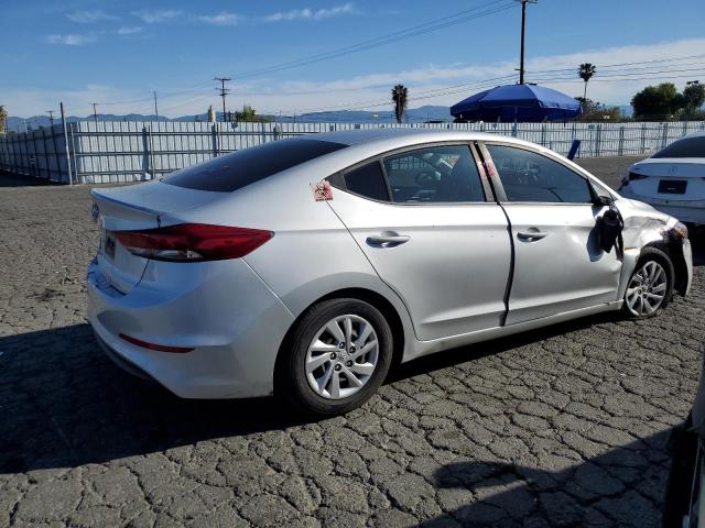 5NPD74LF8JH333068 - 2018 HYUNDAI ELANTRA SE SILVER photo 3