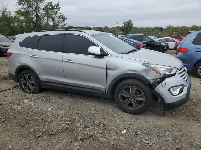 KM8SM4HF3GU140720 - 2016 HYUNDAI SANTA FE SE SILVER photo 4