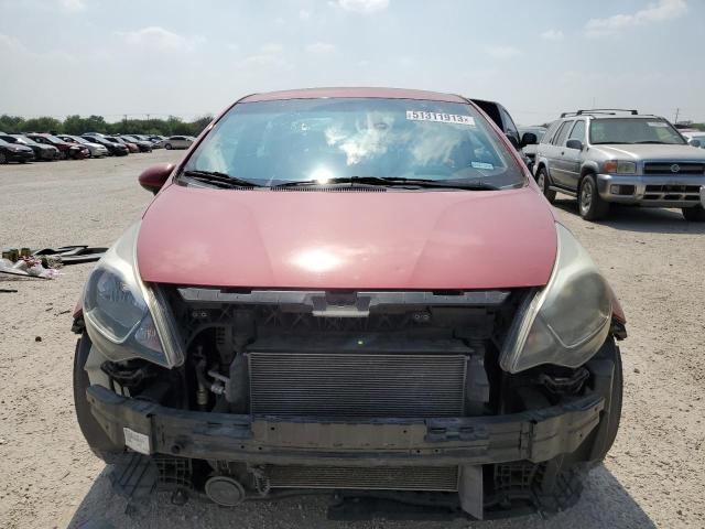 KNADM4A34D6213975 - 2013 KIA RIO LX RED photo 5