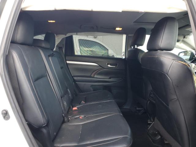 5TDKKRFH7FS090225 - 2015 TOYOTA HIGHLANDER XLE 白色 照片 11