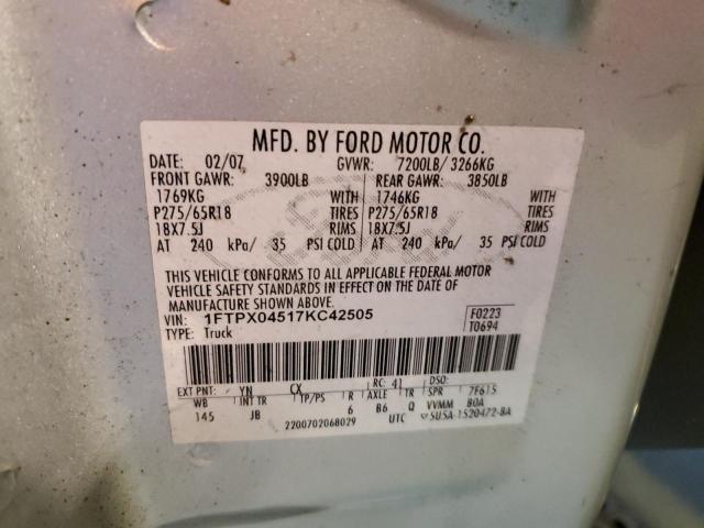 1FTPX04517KC42505 - 2007 FORD F150 SILVER photo 12