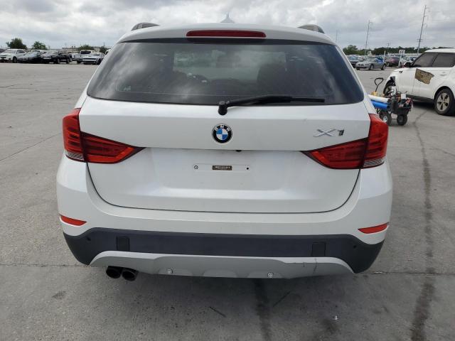 WBAVM1C53DVW45917 - 2013 BMW X1 SDRIVE28I WHITE photo 6