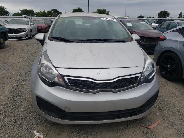 KNADN4A33D6139025 - 2013 KIA RIO EX SILVER photo 5