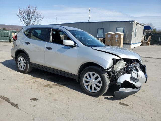 KNMAT2MV9JP517254 - 2018 NISSAN ROGUE S SILVER photo 4