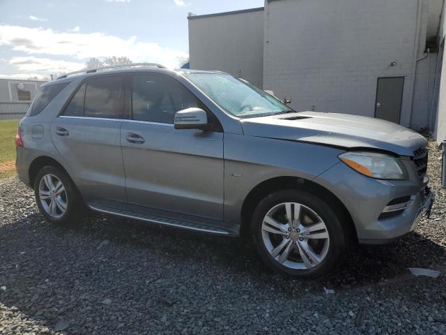 4JGDA5HB2CA001713 - 2012 MERCEDES-BENZ ML 350 4MATIC SILVER photo 4