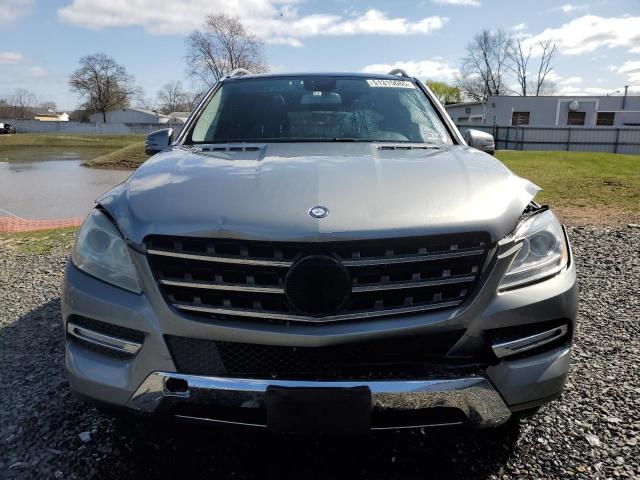 4JGDA5HB2CA001713 - 2012 MERCEDES-BENZ ML 350 4MATIC SILVER photo 5