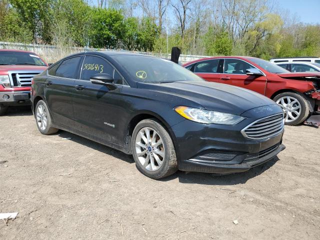 3FA6P0LU9HR246180 - 2017 FORD FUSION SE HYBRID BLACK photo 4