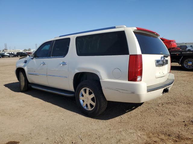 1GYFK66878R275273 - 2008 CADILLAC ESCALADE ESV WHITE photo 2