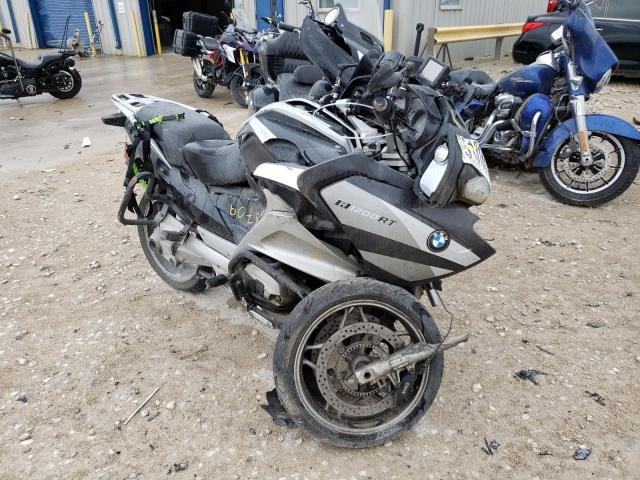 WB1044001AZW17994 - 2010 BMW R1200 RT BLACK photo 1