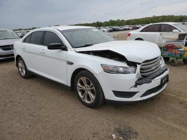 1FAHP2D85FG157216 - 2015 FORD TAURUS SE WHITE photo 4