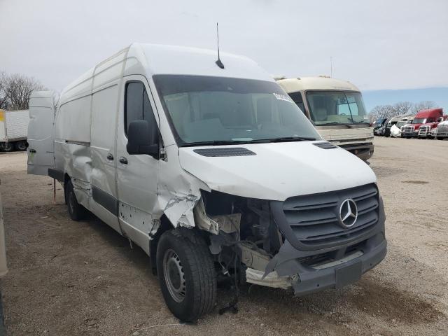 W1Y4DDHY0MT079385 - 2021 MERCEDES-BENZ SPRINTER 2500 WHITE photo 4