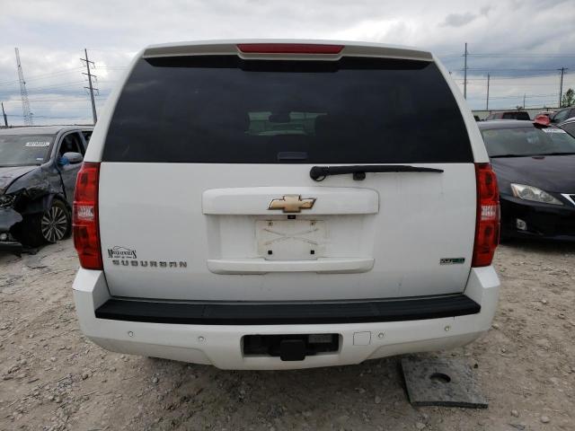 1GNSCJE08BR245939 - 2011 CHEVROLET SUBURBAN C1500 LT WHITE photo 6