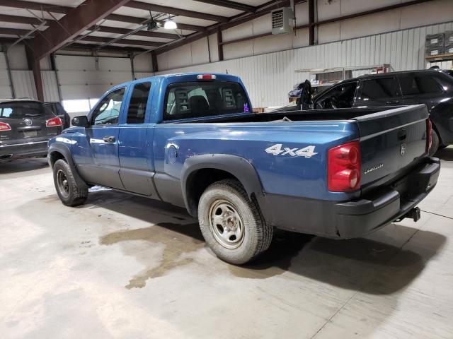 1D7HW22K85S122747 - 2005 DODGE DAKOTA ST BLUE photo 2