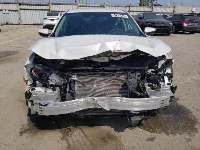 2HGFC2F62KH546050 - 2019 HONDA CIVIC LX WHITE photo 5