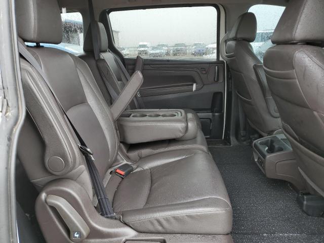 5FNRL6H82JB015629 - 2018 HONDA ODYSSEY TOURING Weiß Foto 11