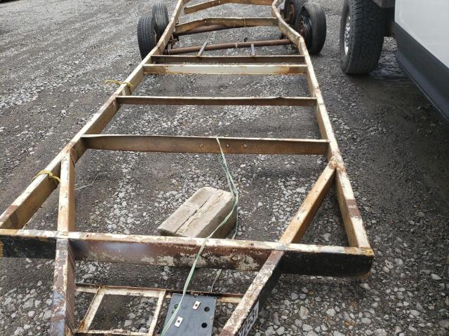 313571 - 1998 UTILITY UTILITY WHITE photo 8