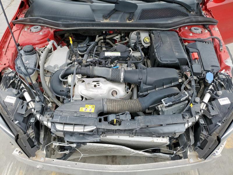 WDCTG4EBXKJ615138 - 2019 MERCEDES-BENZ GLA 250 Rojo foto 12