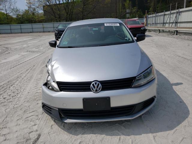 3VW2K7AJ1EM257785 - 2014 VOLKSWAGEN JETTA BASE 银色 照片 5