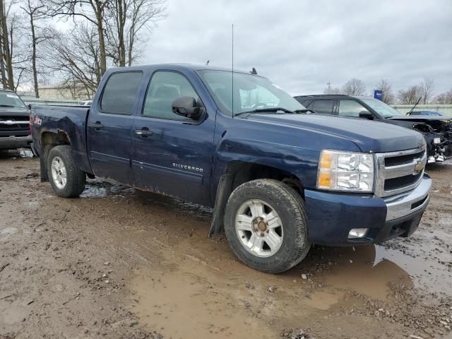 3GCRKSE30AG267183 - 2010 CHEVROLET SILVERADO K1500 LT BLUE photo 4