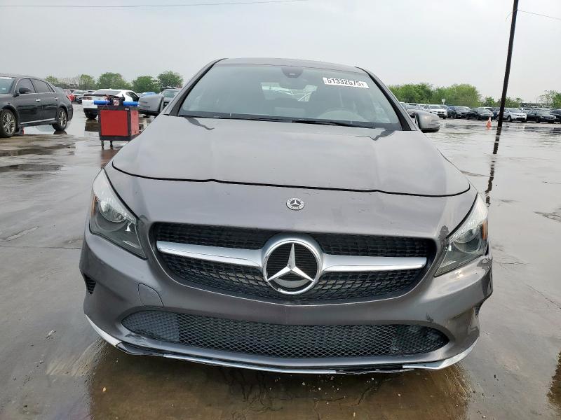 WDDSJ4EB8JN527222 - 2018 MERCEDES-BENZ CLA 250 ნაცრისფერი ფოტო 5