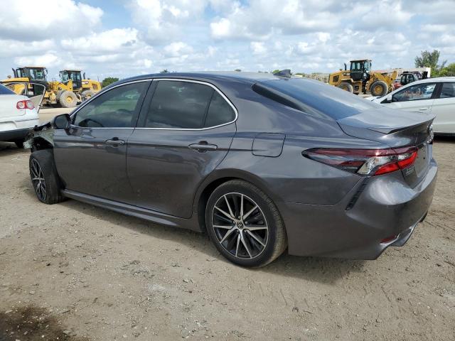4T1G11AK7PU729872 - 2023 TOYOTA CAMRY SE NIGHT SHADE GRAY photo 2