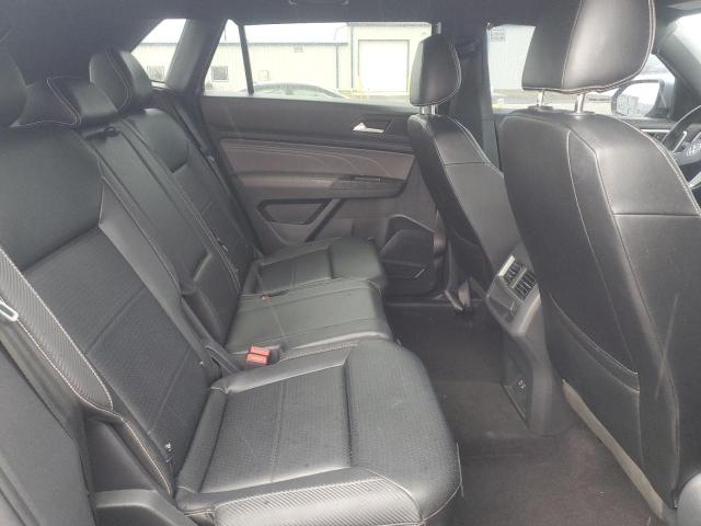 1V2NE2CA7MC211044 - 2021 VOLKSWAGEN ATLAS CROS SE GRAY photo 11