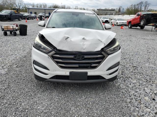 KM8J33A27GU197549 - 2016 HYUNDAI TUCSON LIMITED WHITE photo 5