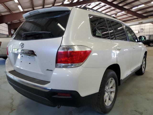 5TDBK3EH2DS180751 - 2013 TOYOTA HIGHLANDER BASE WHITE photo 3