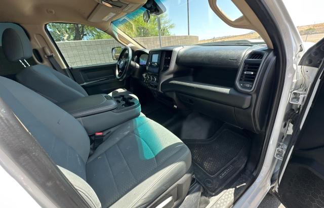 3C6UR5CJ6KG577050 - 2019 RAM 2500 TRADESMAN Beyaz fotoğraf 5