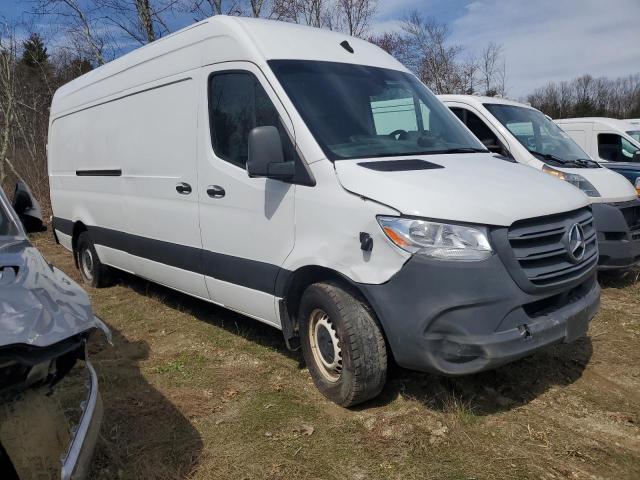 W1W40CHY8MT055477 - 2021 MERCEDES-BENZ SPRINTER 2500 WHITE photo 4