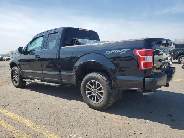 1FTFX1EG2JFB93719 - 2018 FORD F150 SUPER CAB BLACK photo 2