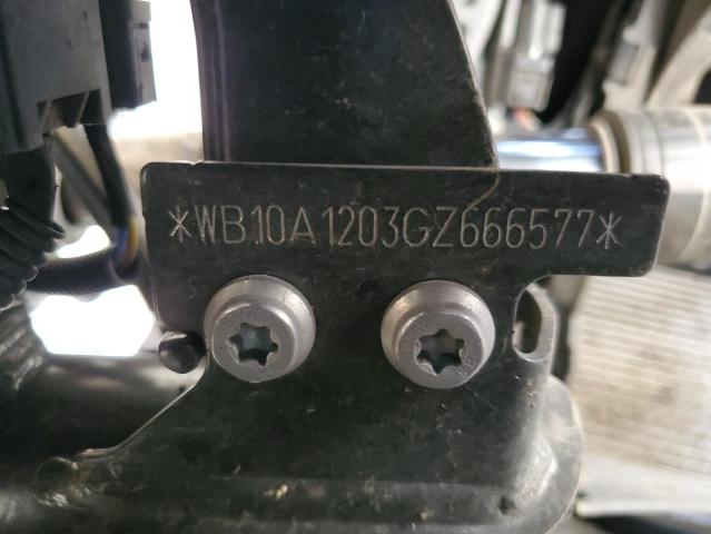 WB10A1203GZ666577 - 2016 BMW R1200 GS ADVENTURE SILVER photo 10