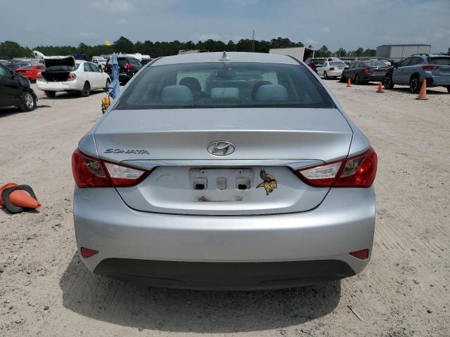 5NPEB4AC3EH817490 - 2014 HYUNDAI SONATA GLS SILVER photo 6