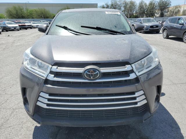 5TDZARFH2KS046662 - 2019 TOYOTA HIGHLANDER LE GRAY photo 5