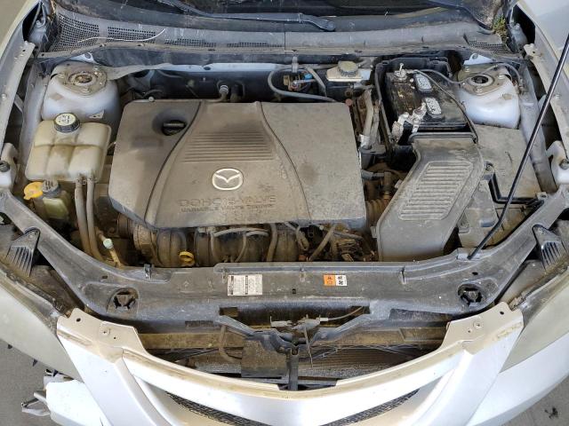 JM1BK323641115567 - 2004 MAZDA 3 S SILVER photo 11