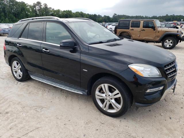4JGDA5HB4CA045860 - 2012 MERCEDES-BENZ ML 350 4MATIC BLACK photo 4