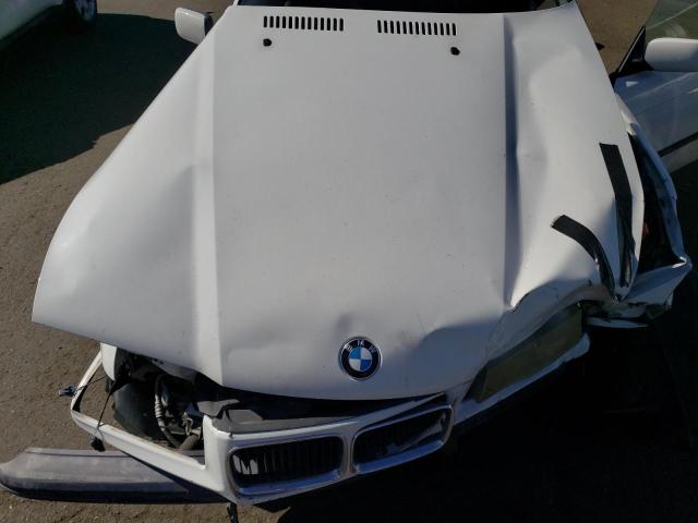 WBABE6312PJC10623 - 1993 BMW 318 IS AUTOMATIC WHITE photo 11