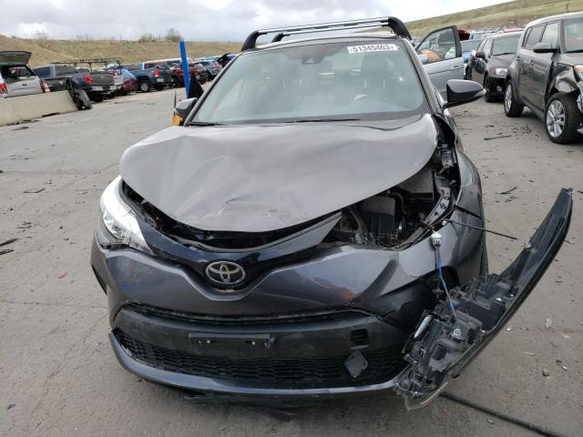 JTNKHMBX9L1088558 - 2020 TOYOTA C-HR XLE GRAY photo 5