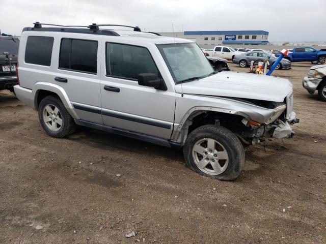 1J8HG48N16C230863 - 2006 JEEP COMMANDER 银色 照片 4