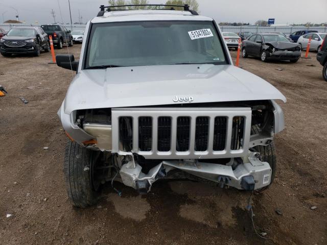 1J8HG48N16C230863 - 2006 JEEP COMMANDER 银色 照片 5