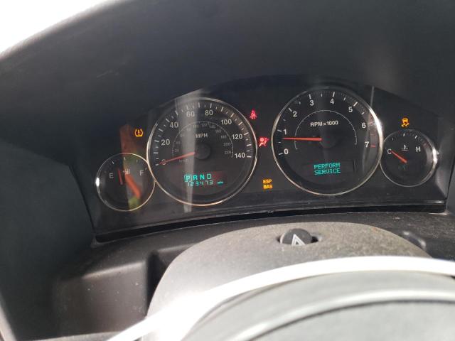 1J8HG48N16C230863 - 2006 JEEP COMMANDER 银色 照片 9