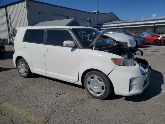 JTLZE4FE2C1143442 - 2012 TOYOTA SCION XB 白色 照片 4