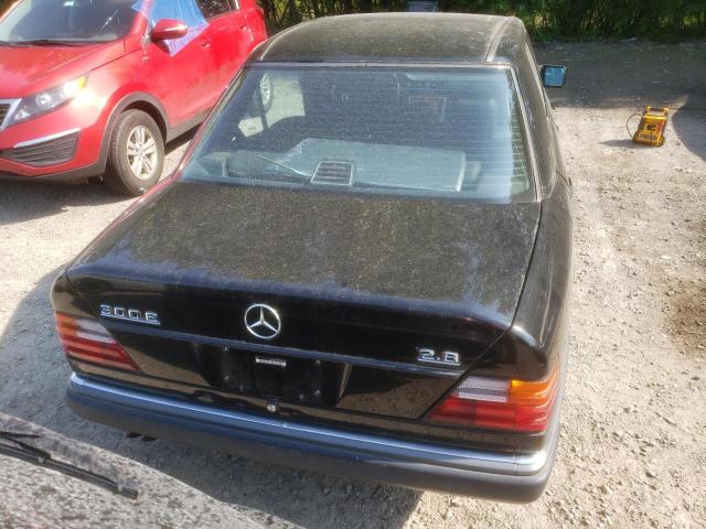 WDBEA28E7PC000910 - 1993 MERCEDES-BENZ 300 E 2.8 BLACK photo 6