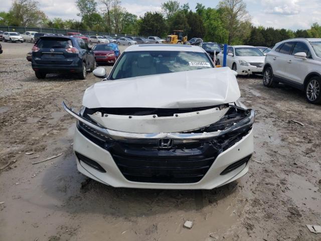 1HGCV2F93KA024999 - 2019 HONDA ACCORD TOURING WHITE photo 5