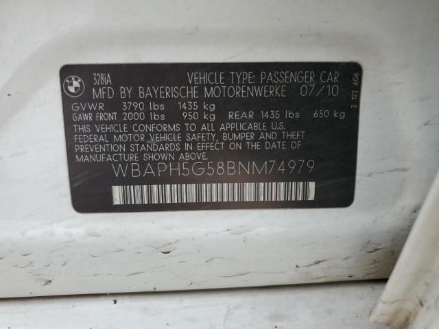 WBAPH5G58BNM74979 - 2011 BMW 328 I SULEV WHITE photo 13