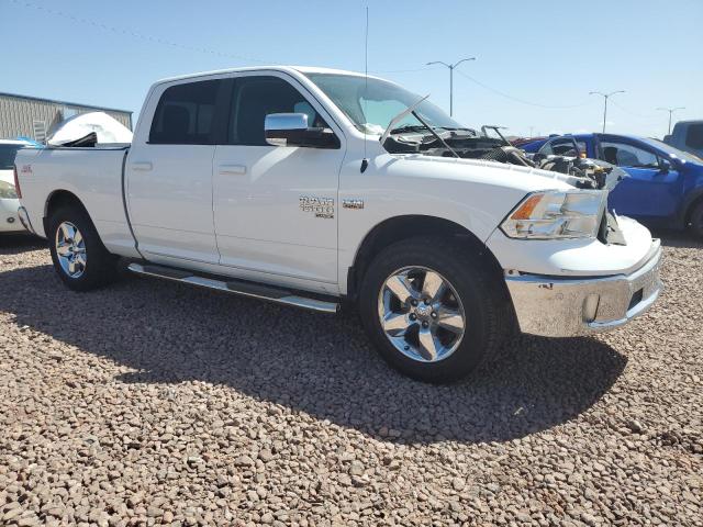 1C6RR6TTXKS584895 - 2019 RAM 1500 CLASS SLT WHITE photo 4