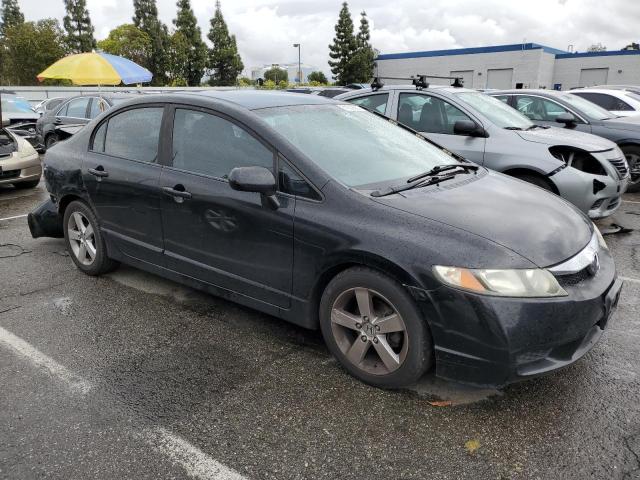 19XFA1F62AE018761 - 2010 HONDA CIVIC LX-S Noir photo 4