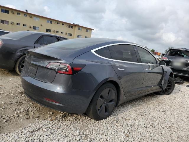 5YJ3E1EAXKF411254 - 2019 TESLA MODEL 3 GRAY photo 3