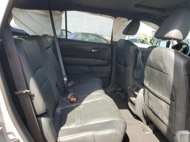 5FNYF7H57KB007865 - 2019 HONDA PASSPORT EXL SILVER photo 11