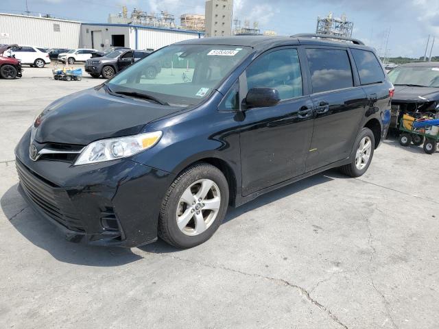 2018 TOYOTA SIENNA LE, 